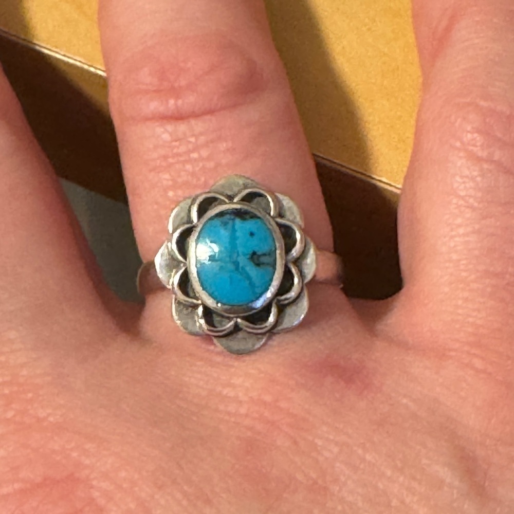Sterling Silver Turquoise Floral Statement Ring